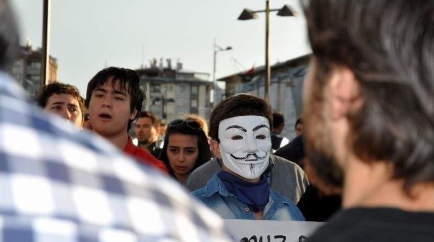 G&ouml;stericilerden Polise Kandil Simidi