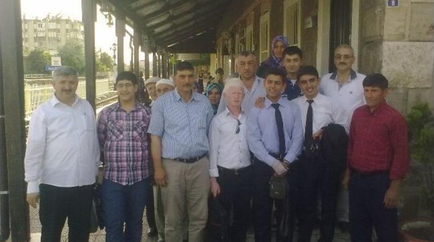 Nazilli&rsquo;den 7 İmam Hatip &Ouml;ğrencisi Avrupa&rsquo;da