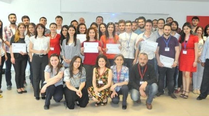 Uzlaştırmacı Avukatlık İ&ccedil;in İlk Adımı İz&uuml;'de Attılar