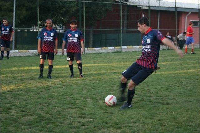 Köprübaşı Yarı Finale Adını Yazdırdı