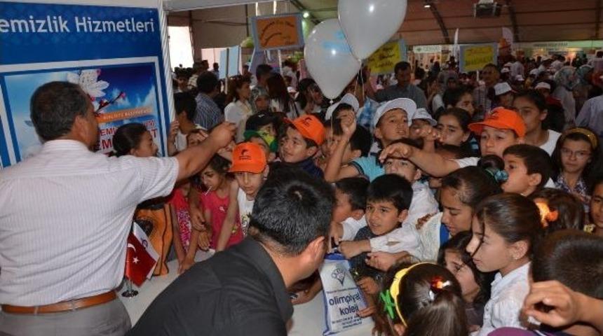 Malaatya Belediyesi'nden &Ccedil;evre G&uuml;n&uuml; Standı