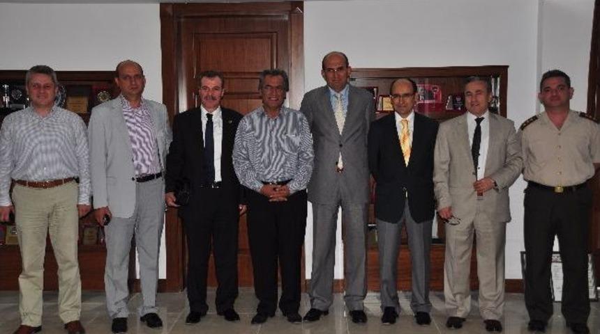 Başkan Yardımcısı &Uuml;lker&rsquo;e Ziyaretler Devam Ediyor