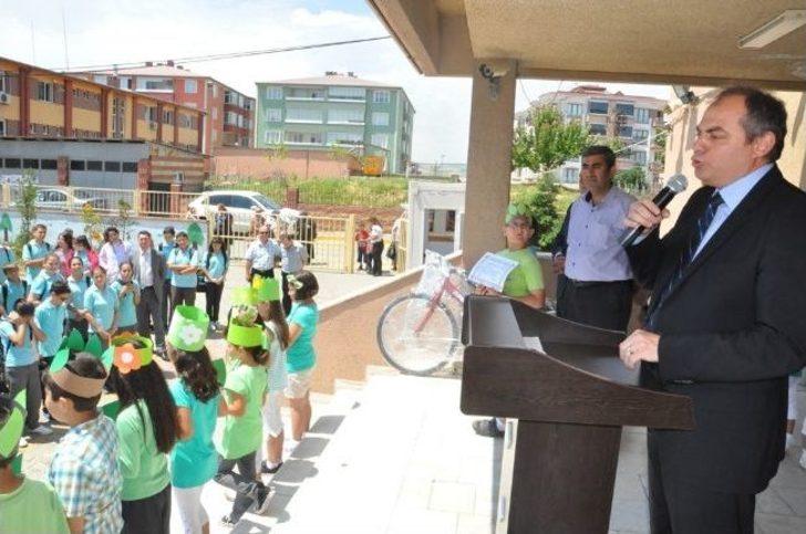 Atık Yağ Toplayan Öğrenciler Ödüllendirildi G4