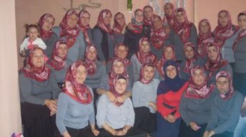 Kuan kursuna giden bayanlar belgelerini aldı