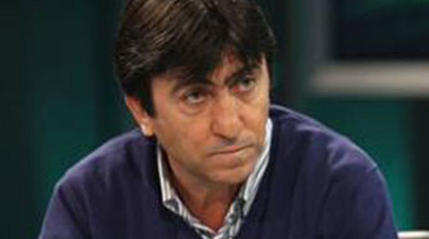 Rıdvan Dilmen g&ouml;zaltında