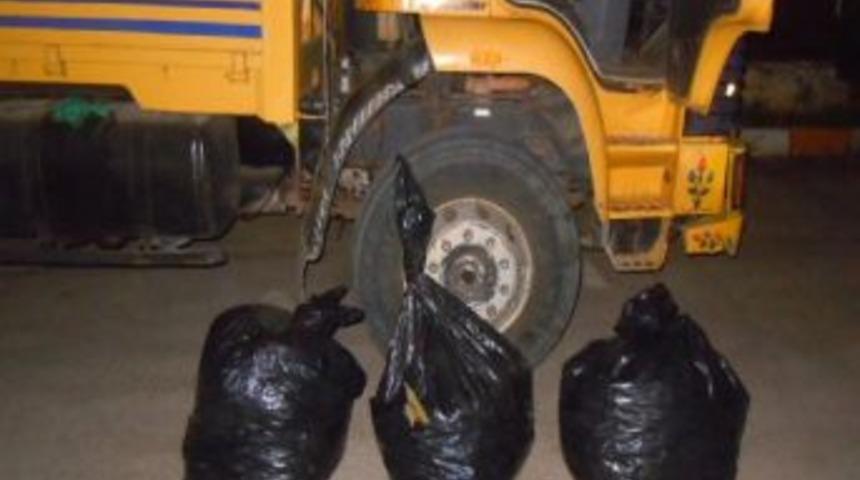 Tarsus&rsquo;ta Uyuşturucu Ticareti Yapan Suriyeli Tutuklandı