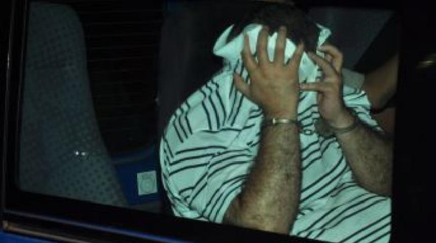 Turistlerden &Ccedil;aldıkları Parayla Tatil Yapan &Ccedil;ete &Ccedil;&ouml;kertildi