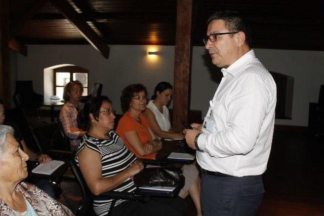 Segem den Toplum Sağlığı &Ccedil;alışmaları Eğitim Semineri 1