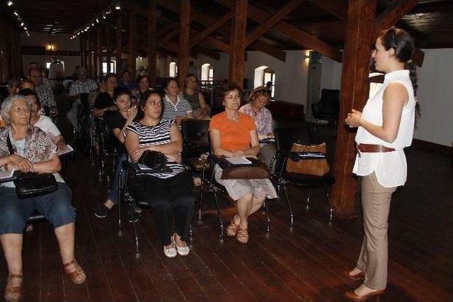 Segem den Toplum Sağlığı &Ccedil;alışmaları Eğitim Semineri 3