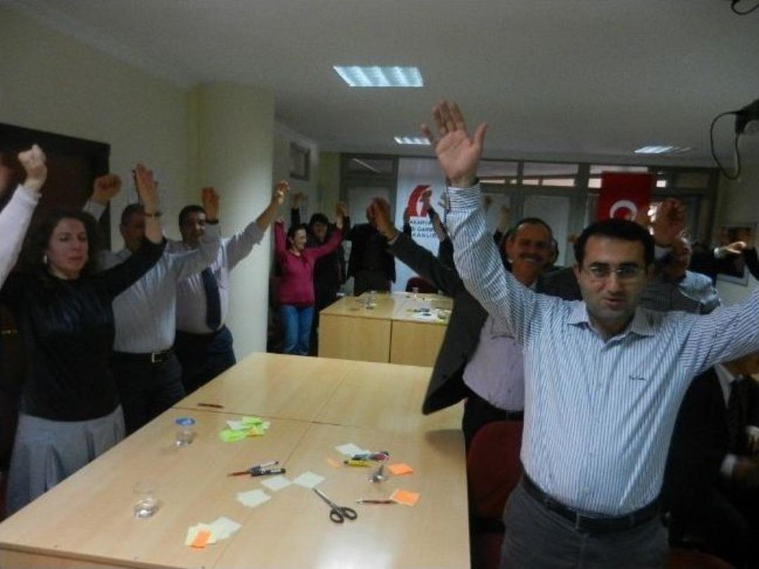 Vergi Dairesi &Ccedil;alışanlarına Kişisel Gelişim Eğitimi Verildi