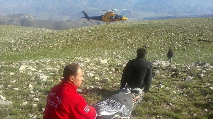 &Ccedil;obanın &Uuml;st&uuml;ne Yıldırım D&uuml;şt&uuml;