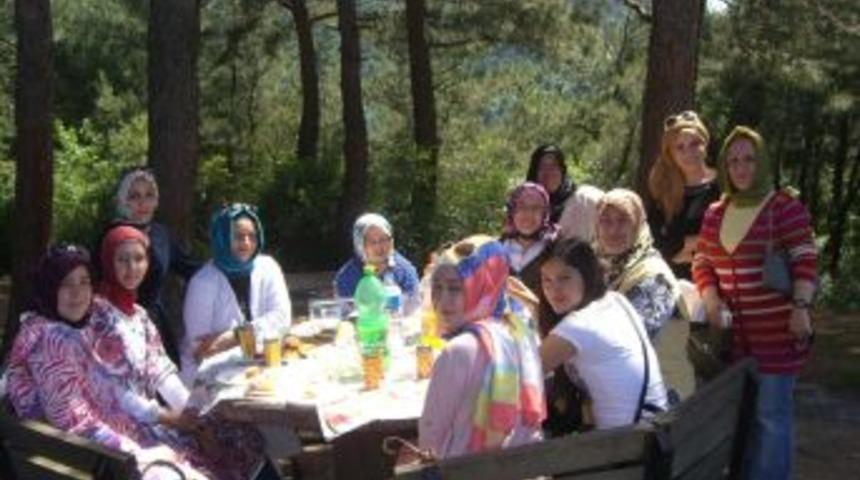 BUSEDER&rsquo;den Otizmli &Ccedil;ocuklar I&ccedil;in Piknik