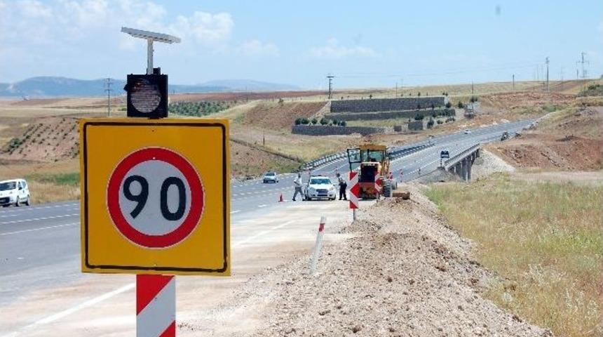 &lsquo;&ouml;l&uuml;m K&ouml;pr&uuml;s&uuml;&rsquo;nde &Ccedil;alışma Ve Trafik Uygulaması