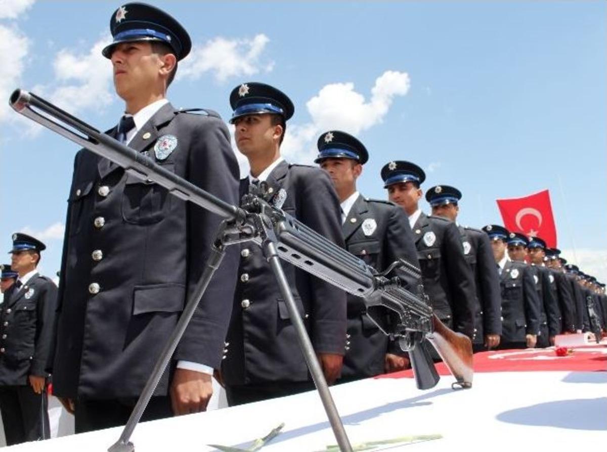 Emniyet Teşkilatına 371 Taze Kan