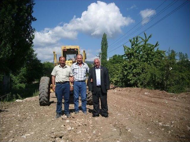 Dereköy-şeyhler Yolunda Genişletme Ve Dolgu Çalışması