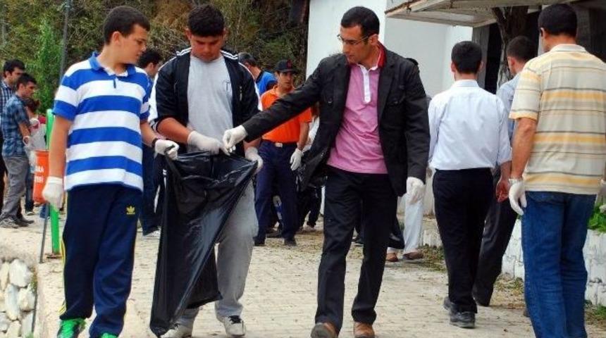 Marmara Adasında Mıntıka Temizliği