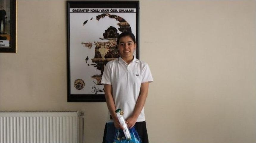 Ab &Ouml;yk&uuml; Yarışması Yine Kolej Vakfının Birinciliği İle Devam Ediyor