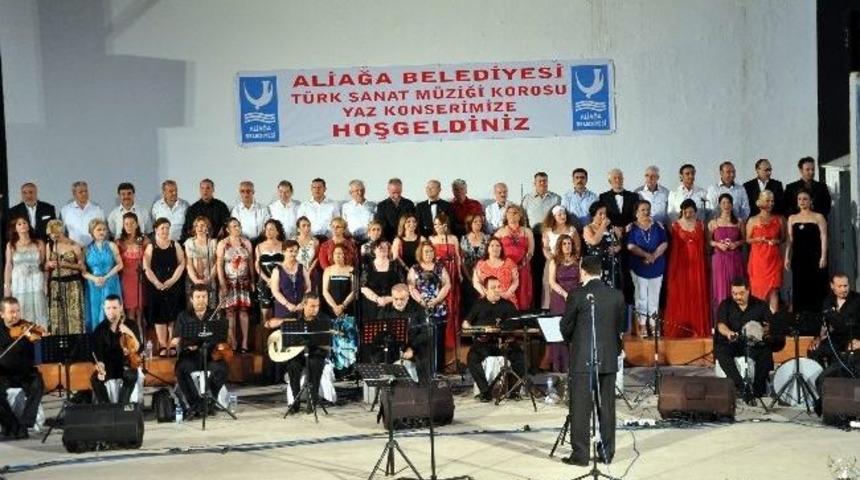 Aliağa'da Musiki Dolu Gece