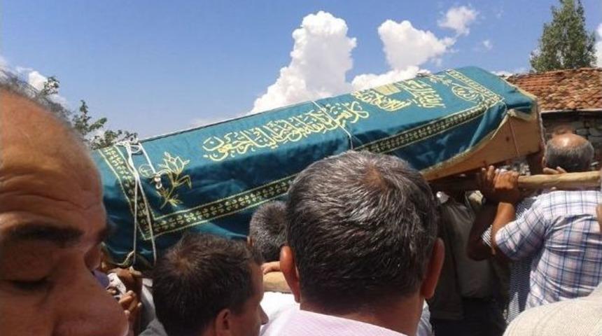 &Uuml;zerine Yıldırım Vatandaş Can Verdi