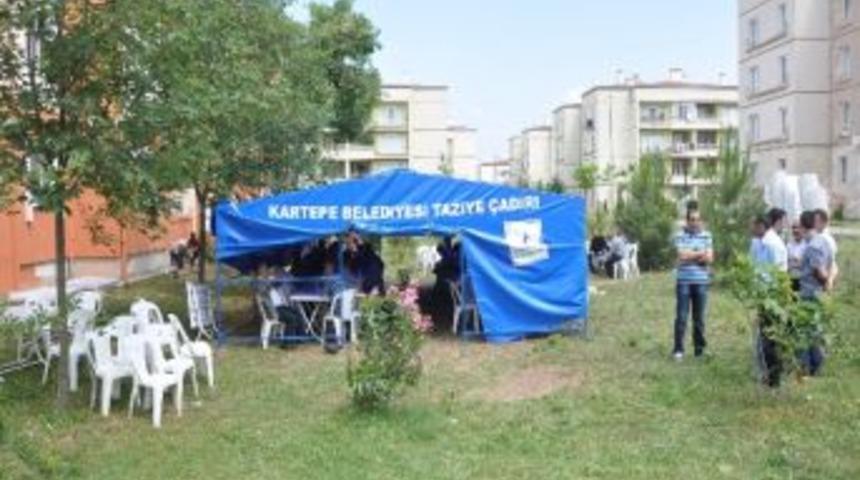 Kartepe Belediyesi'nden Taziye &Ccedil;adırı