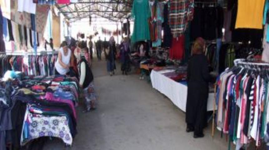 Yerk&ouml;y Sosyete Pazarı Esnafı Satışlardan Memnun