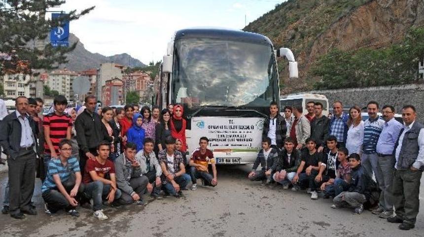 G&uuml;m&uuml;şhaneli &Ouml;ğrenciler &Ccedil;anakkale&rsquo;ye Gitti