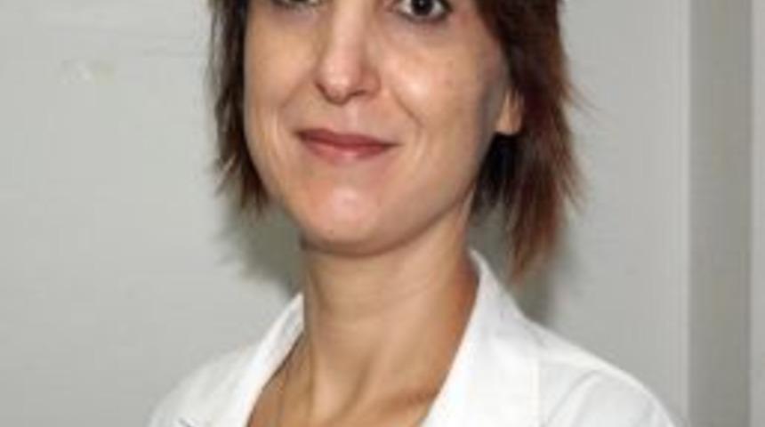 Dr. Menteş: G&uuml;neş G&ouml;zl&uuml;ğ&uuml; Camı Y&uuml;zde 100 UV Filtreli Ve Kaliteli Olmalı