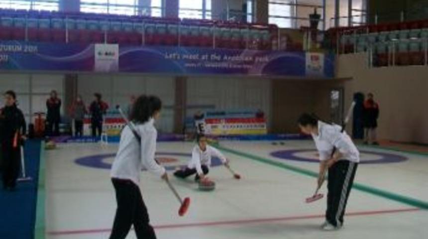 Curling&rsquo;te 1. Lige &Ccedil;ıkan Takımlar Belli Oldu