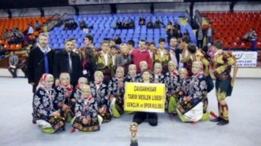 &Ccedil;avdarhisar Tarım Meslek Lisesi Halk Oyunları Ekibi T&uuml;rkiye 4. Oldu