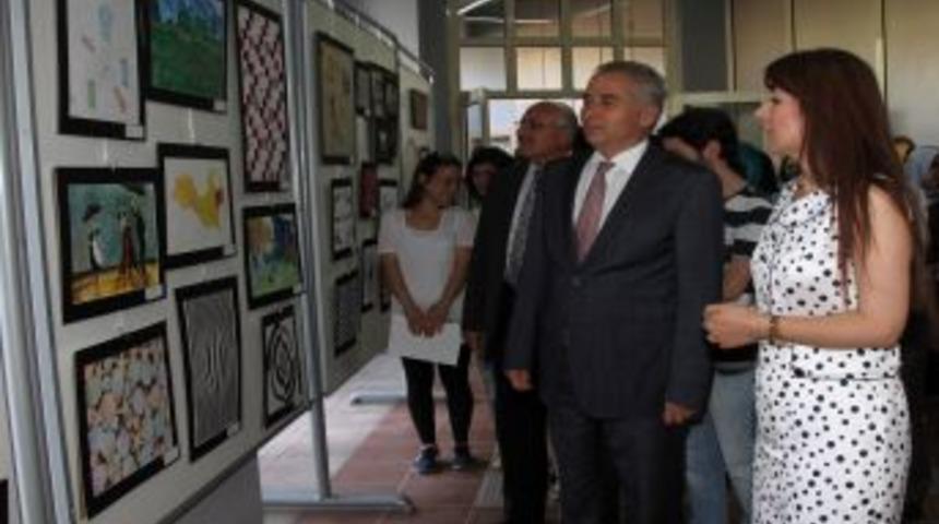 Gen&ccedil; Denizli Kul&uuml;pleri Yıl Sonu Sergisi A&ccedil;tı