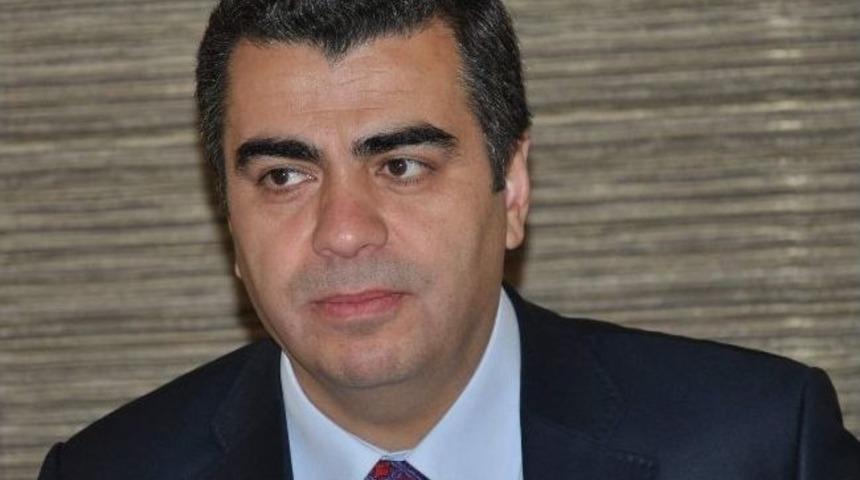 Vali D&uuml;zg&uuml;n'den, 'gezi Parkı' Eylemlerine Sağduyu &Ccedil;ağrısı