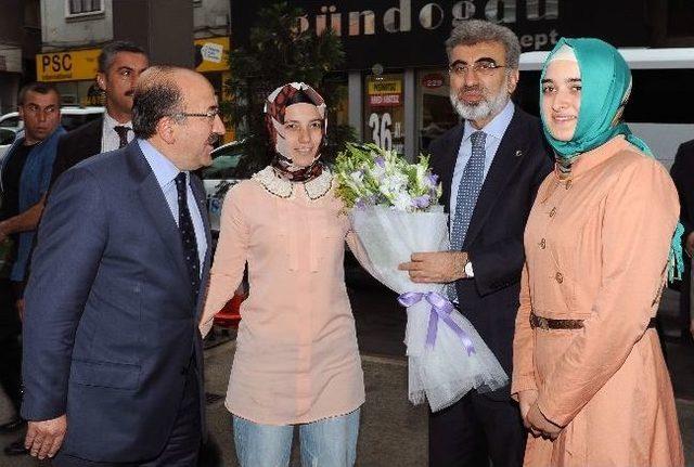 Enerji Ve Tabii Kaynaklar Bakanı Taner Yıldız Trabzon&rsquo;da 2