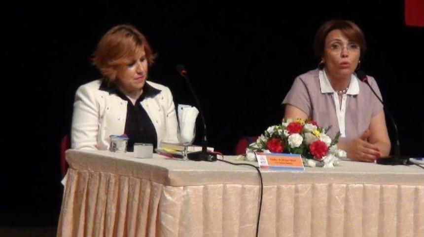 &Ccedil;orum Polisinden &ldquo;aile İ&ccedil;i İletişim&rdquo; Paneli