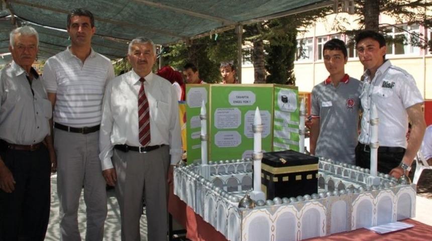 Korkuteli'nde T&Uuml;BİTAK Bilim Fuarı A&ccedil;ıldı