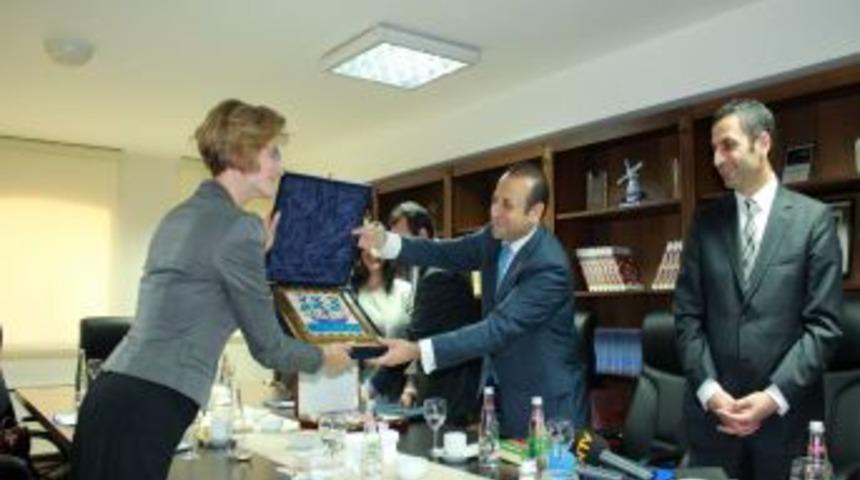 Egemen Bağış, Macar Mevkidaşıyla Bir Arada