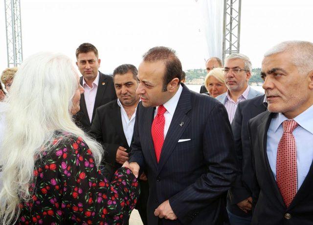 Bakan Bağış, Balıkesir Gazeteciler Cemiyeti nin Projesini &Ouml;rnek G&ouml;sterdi 1