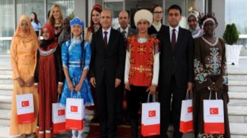 Maliye Bakanı: Ekonomideki D&uuml;zeltmelerin Gezi Parkı Ile Alakası Yok