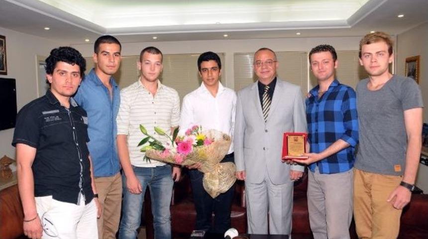 Başkan Erg&uuml;n &lsquo;manisa İtiraf&rsquo; Y&ouml;neticileriyle Buluştu