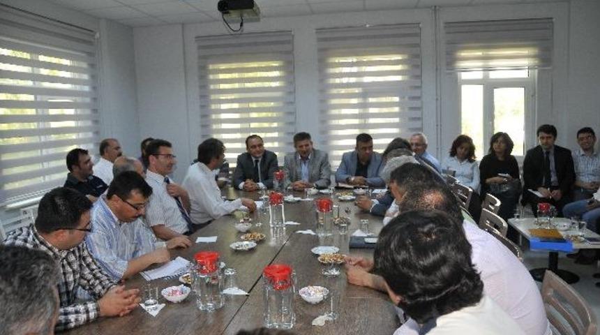 Kırıkkale&rsquo;de &Uuml;niversite-sanayi İşbirliği Toplantısı Yapıldı