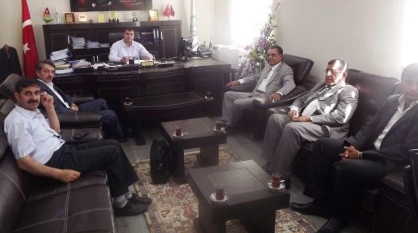 G&uuml;venlik-iş Sendikası Genel Başkanı Ankaralı Van&rsquo;da