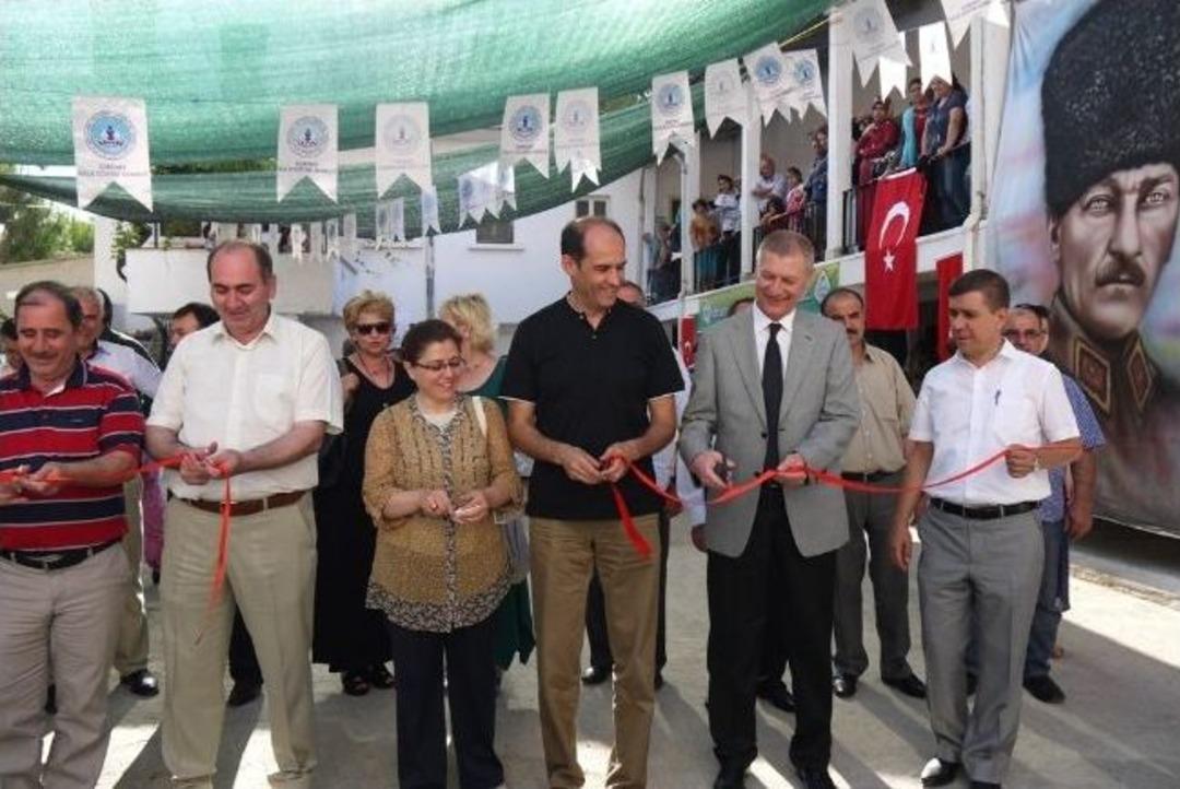 Merkezde El Emeği G&ouml;z Nuru Eserler Hayran Bıraktı