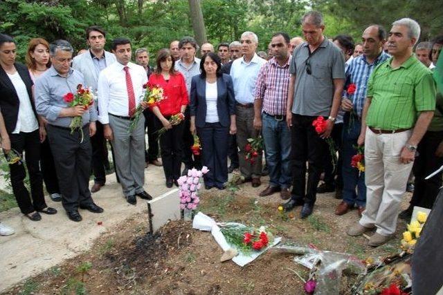 Bdp Genel Başkanı Demirtaş: "yavuz Sultan Selim Köprüsü Adından Vazgeçilmeli" 1