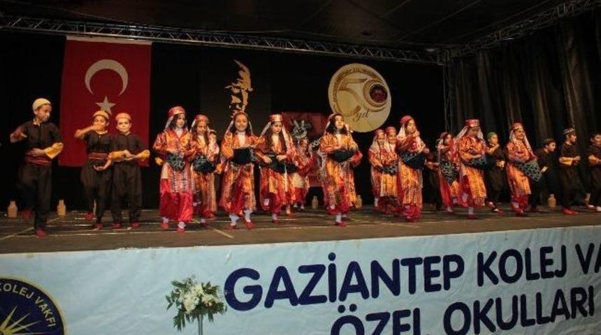 Gkv&rsquo;liler The Turkish Voice Sahneledi, Halk Danslarıyla B&uuml;y&uuml;ledi