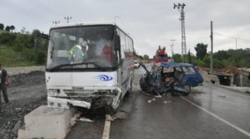 Kazaya Karışan Servis S&uuml;r&uuml;c&uuml;s&uuml; Tutuklandı