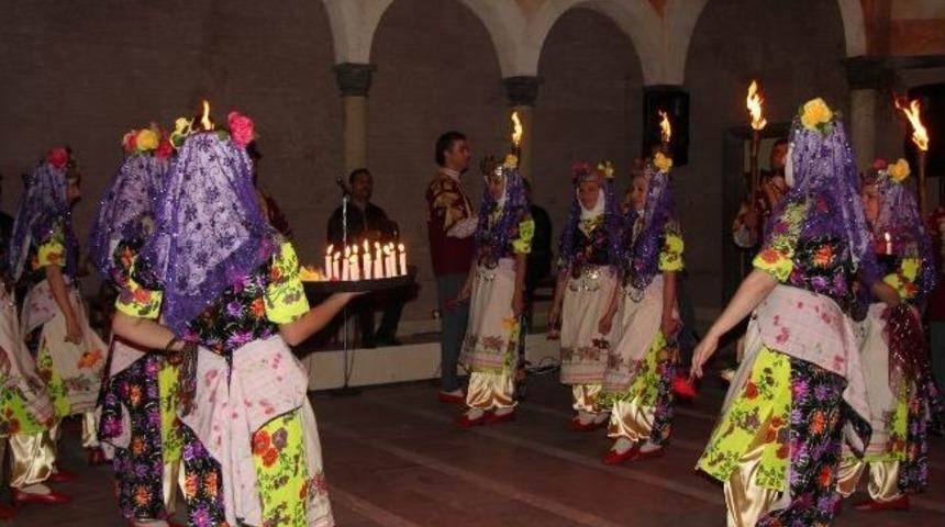 Nevşehir&rsquo;de T&uuml;rk Halk M&uuml;ziği Konseri