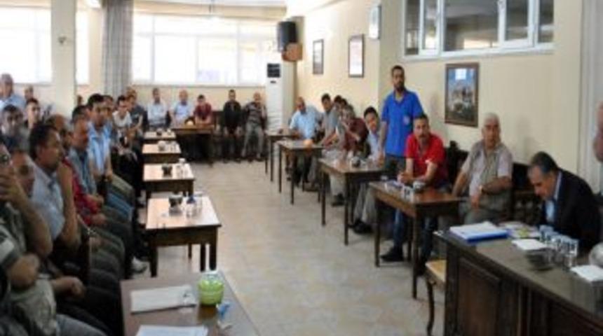 Esnaflar Sanayi Sorunları I&ccedil;in Toplandı