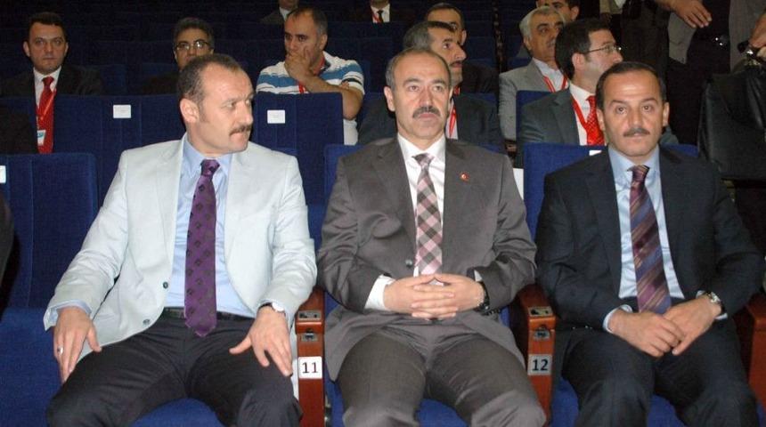 Muş'ta &lsquo;Kamu-&Uuml;niversite Sanayi İşbirliği&rsquo; Toplantısı Yapılıyor