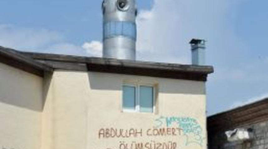 Taksim&rsquo;de Hayat Normale D&ouml;nmeye Başladı