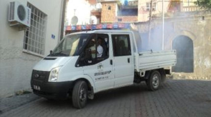 Gerc&uuml;ş Belediyesi"nden İla&ccedil;lama &Ccedil;alışması