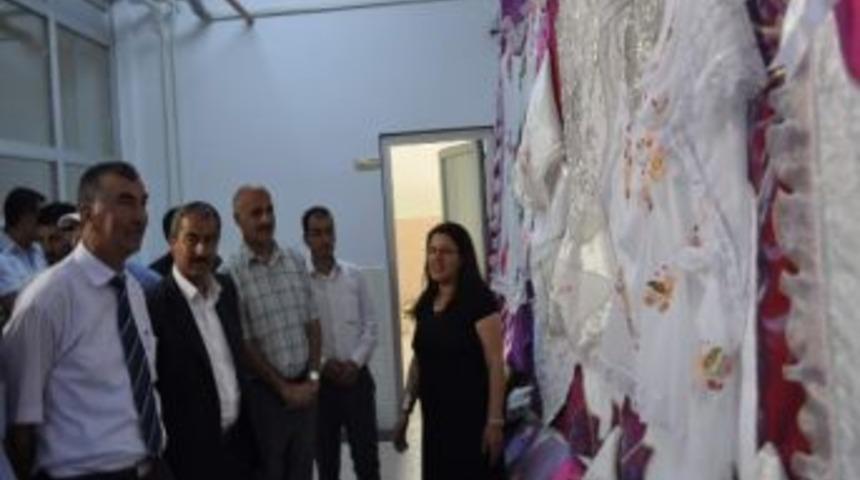 Karabağ&rsquo;da Yıl Sonu Sergisi